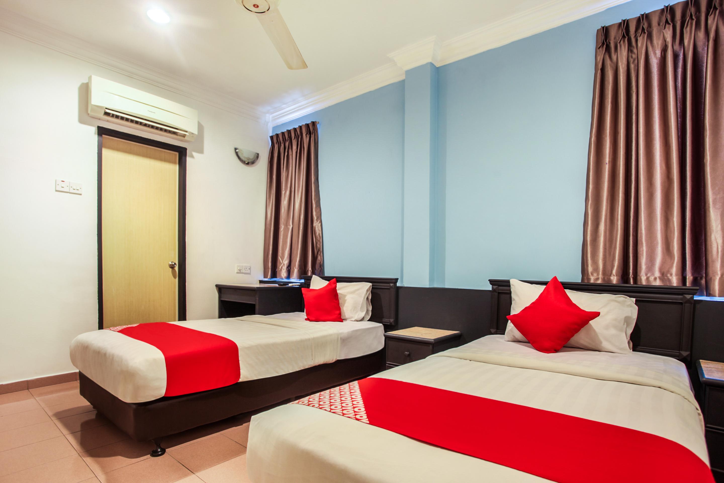 Hotel Home 88 Teluk Intan Buitenkant foto
