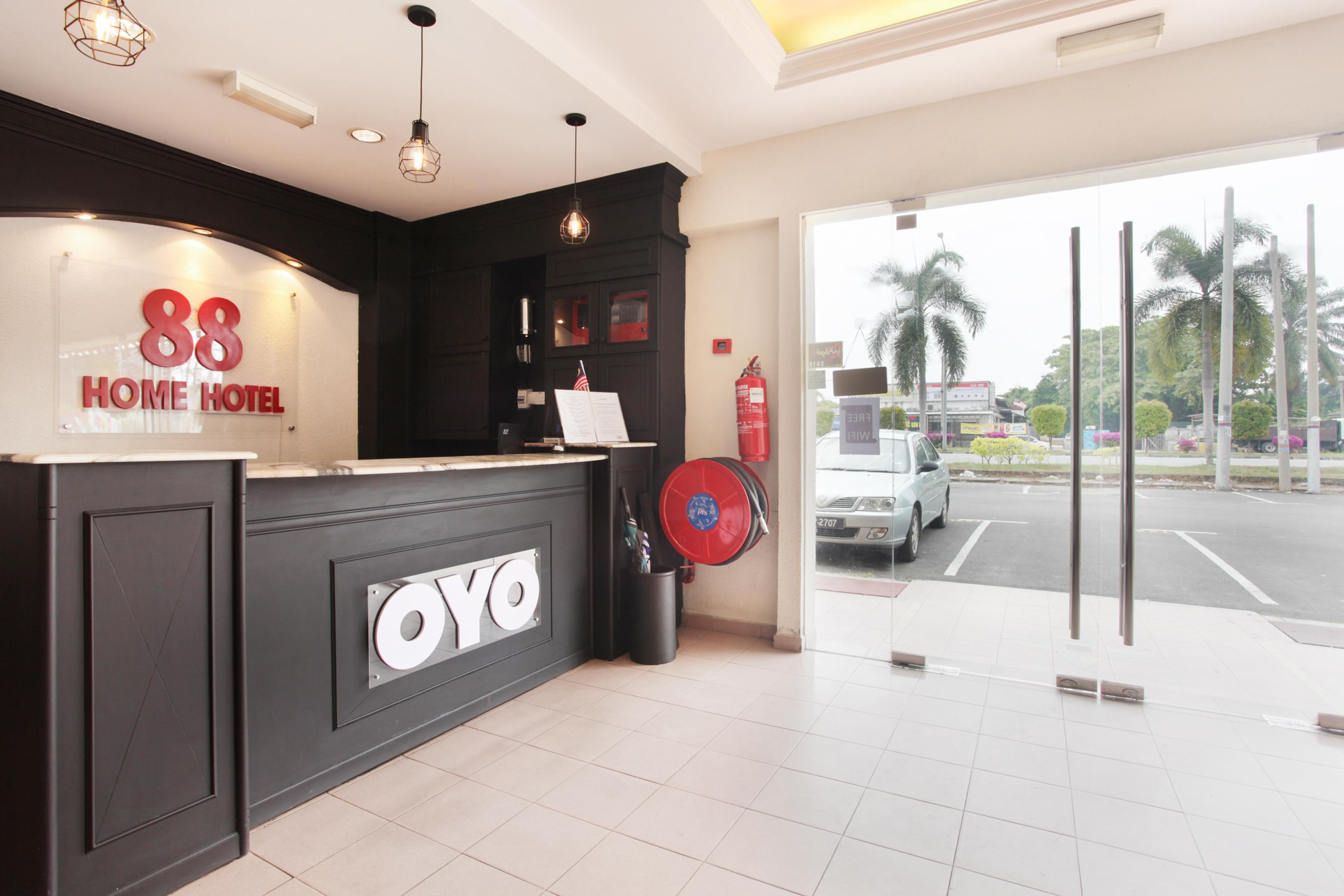 Hotel Home 88 Teluk Intan Buitenkant foto
