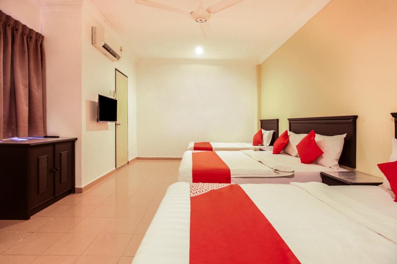Hotel Home 88 Teluk Intan Buitenkant foto