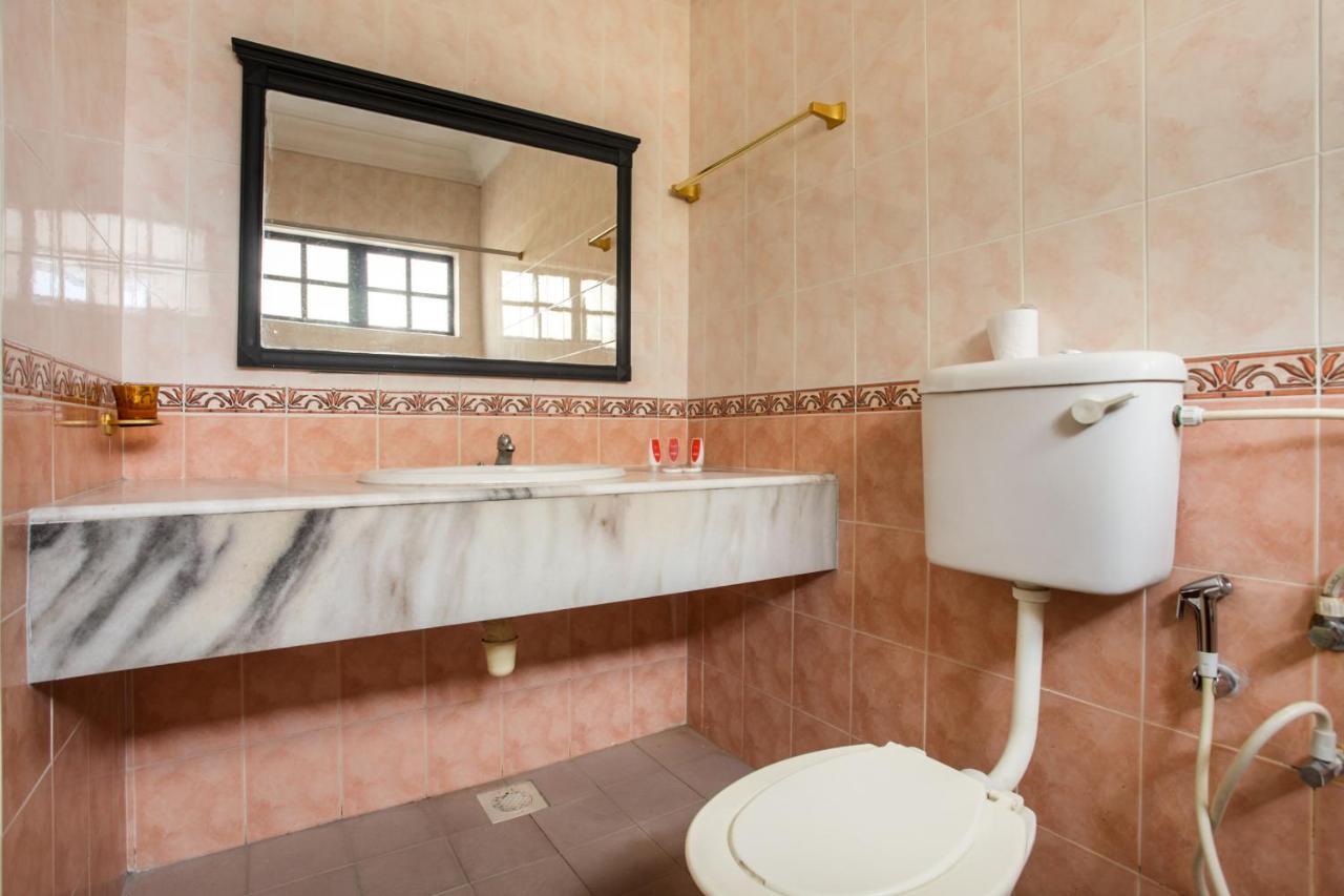 Hotel Home 88 Teluk Intan Buitenkant foto